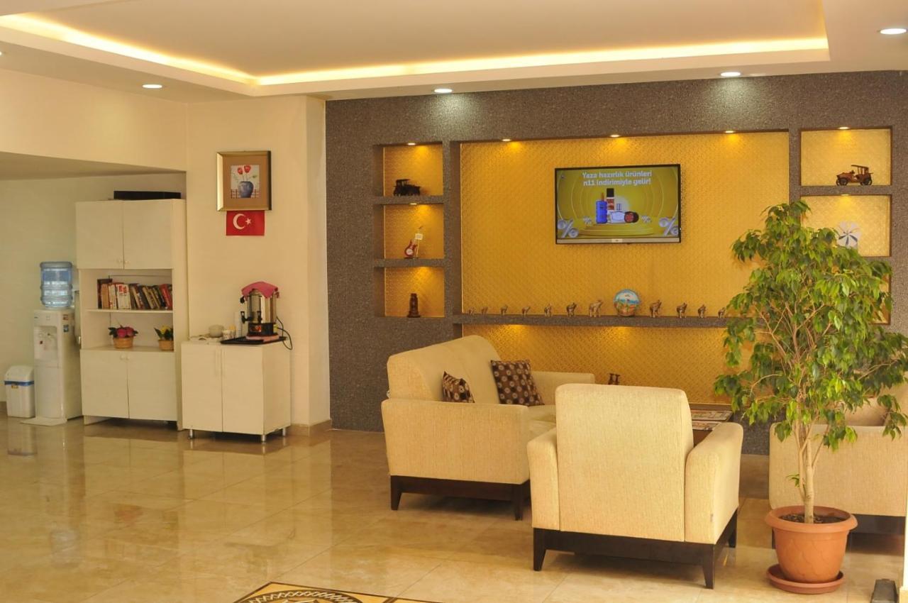 Sarampol Hotel Анталия Екстериор снимка