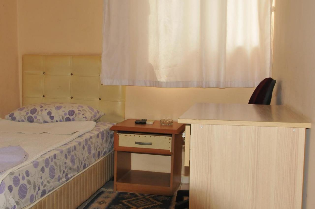 Sarampol Hotel Анталия Екстериор снимка
